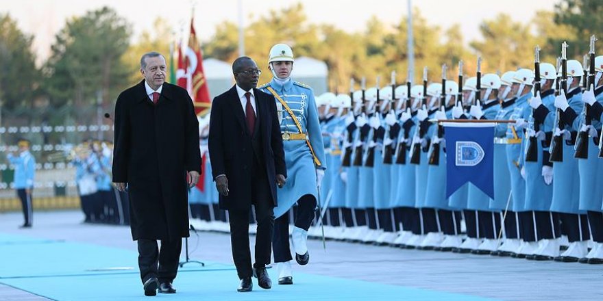 Erdoğan, Talon'u resmi törenle karşıladı
