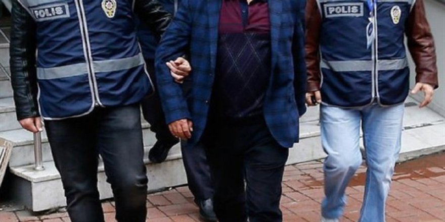 FETÖ üyesi para dolu valizle yakalandı!