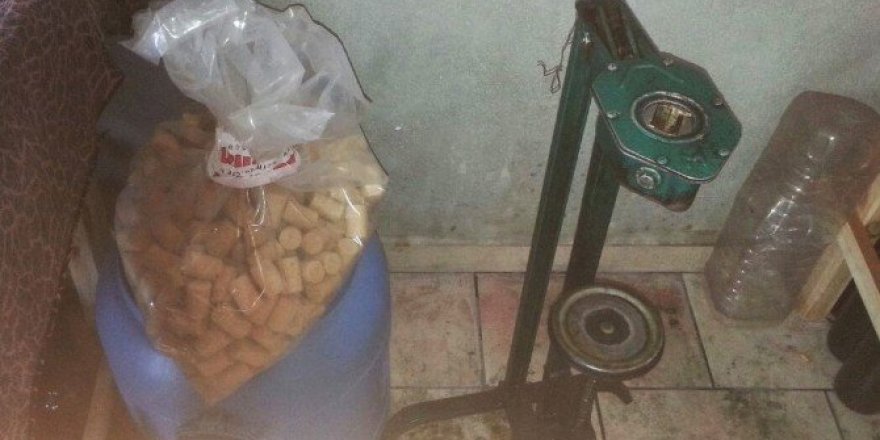 Yılbaşı öncesi 84 ton sahte içki ele geçirildi