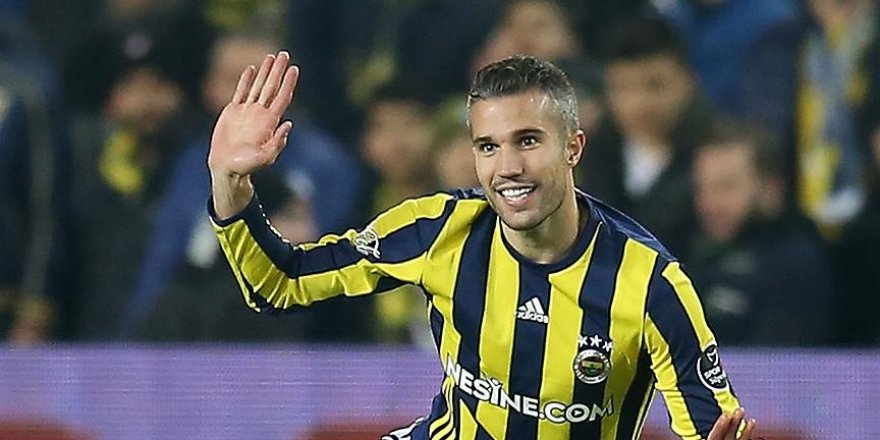 Van Persie 12 yıl sonra profesyonel olduğu sahada