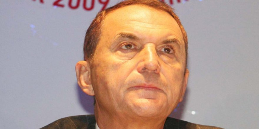 Ünlü işadamı Vural Öger iflasını istedi