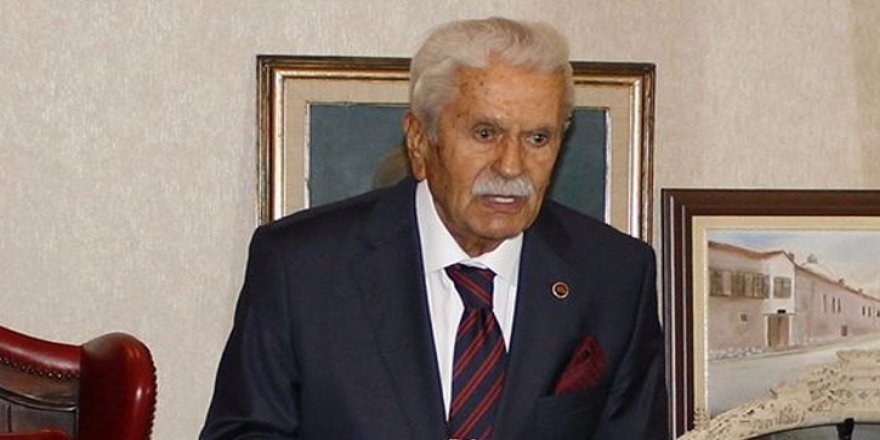 İsmet Sezgin hayatını kaybetti