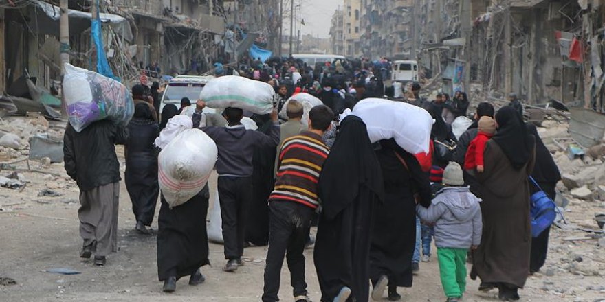 "Halep'in doğusunda 10 günde 31 bin 500 kişi yerinden edildi"