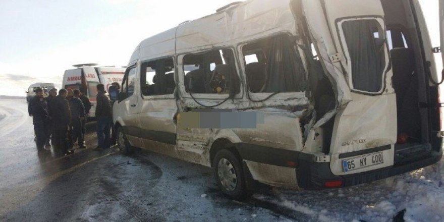Van’da trafik kazası: 3 yaralı