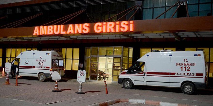 Suriye'de yaralanan 5 asker Türkiye'ye getirildi