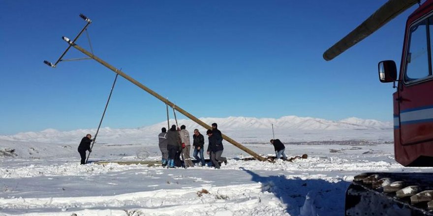 Elektrik arızasına 'snowtrack'lı müdahale