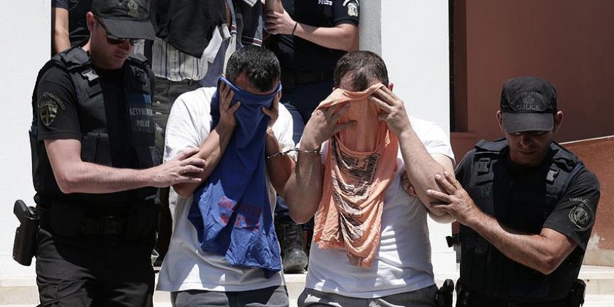 Yunanistan'a kaçan darbeci askerlerle ilgili flaş gelişme!