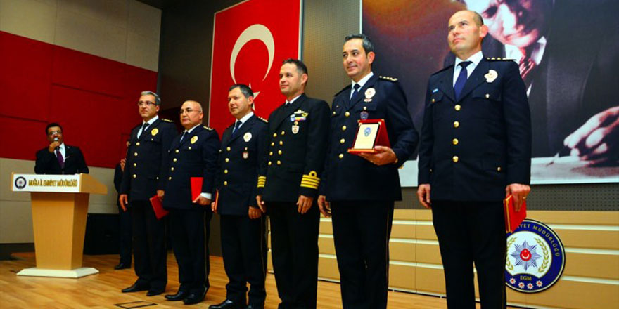 FETÖ'nün suikast timini yakalayan polislere ödül