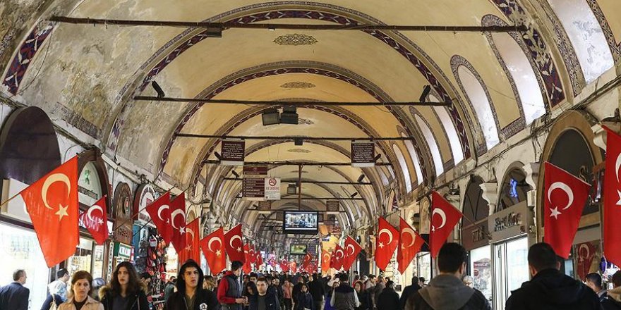 Kapalıçarşı alışveriş ve kira kontratında TL'ye geçti