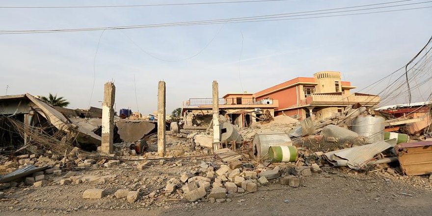 DEAŞ'ın bombaladığı evin enkazından 22 ceset çıkarıldı