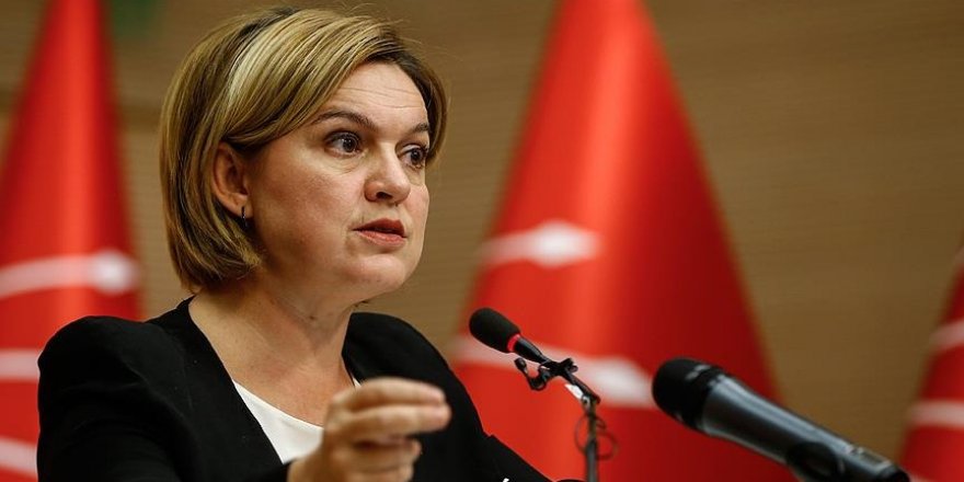 'Her şeyden önce bu terörü kuvvetle lanetliyoruz'