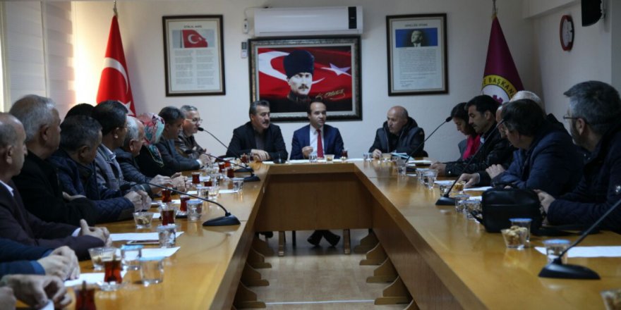 Kaymakam Özyiğit belediye meclis üyeleri ile vedalaştı