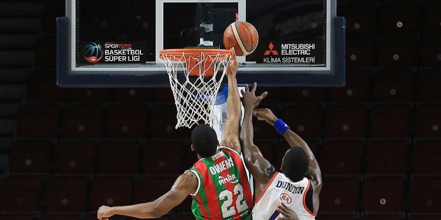 Anadolu Efes rahat kazandı