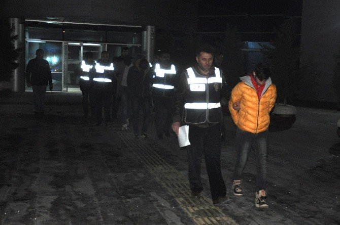 İnegöl’deki gerginlikte 4 tutuklama