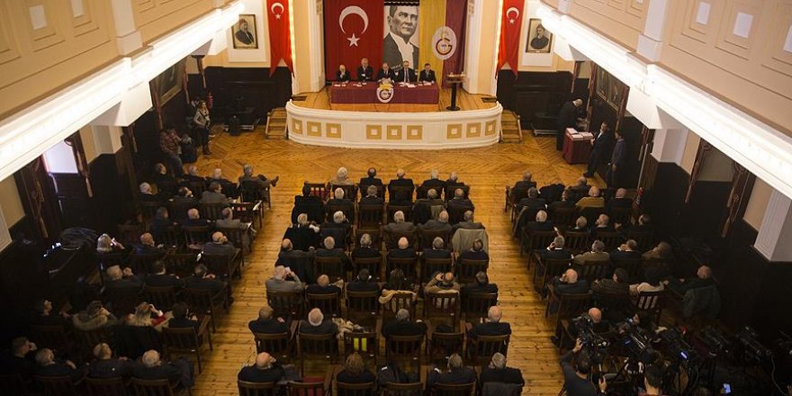 Galatasaray'da divan kurulu toplanıyor