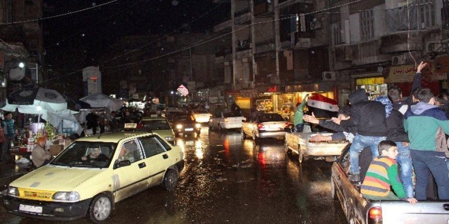 Halep’te rejim yanlıları katliamı kutladı
