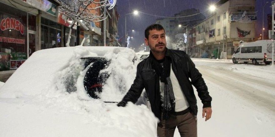 Oltu’da okullara kar tatili