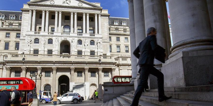 İngiltere Merkez Bankası faiz oranını değiştirmedi