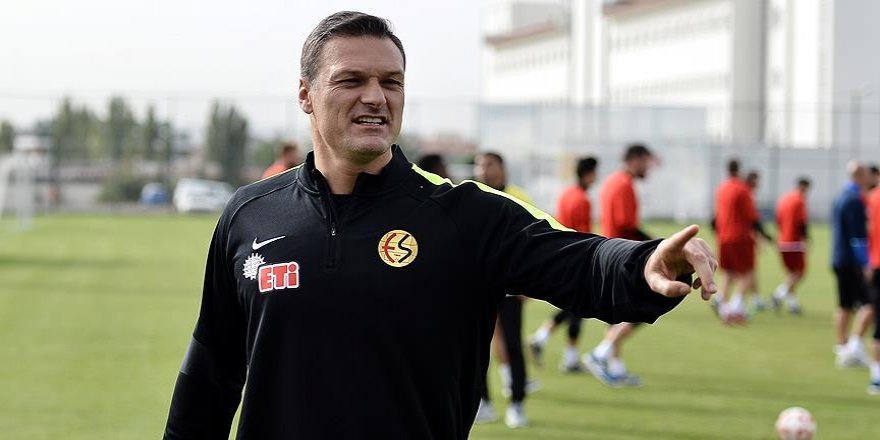 Özalan: Takımı Süper Lig'e çıkarmak boynumuzun borcu