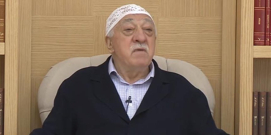 Öğrencilere FETÖ elebaşı Gülen'in kitaplarını kaynak göstermişler