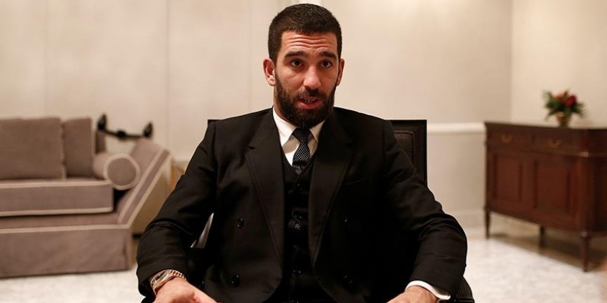 Arda Turan: Her şeyiyle ülkemin, askerimizin, polisimizin yanındayım