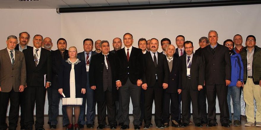 '1. Uluslararası Demokrasi Sempozyumu' sona erdi
