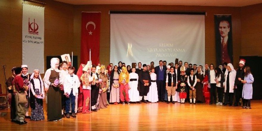 KEDEM öğrencileri Mevlana’yı mesnevi gösterisiyle andı