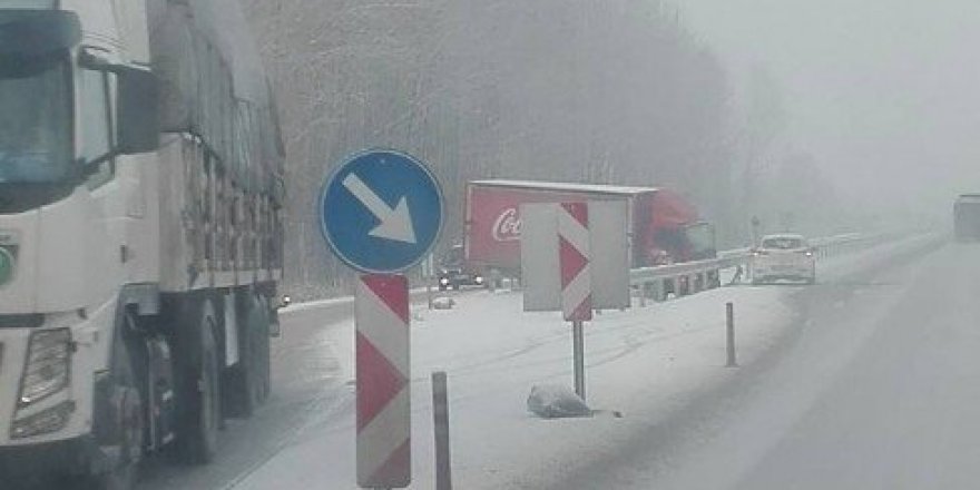 Tokat’ta kar yağışı ve buzlanma kazalara neden oldu