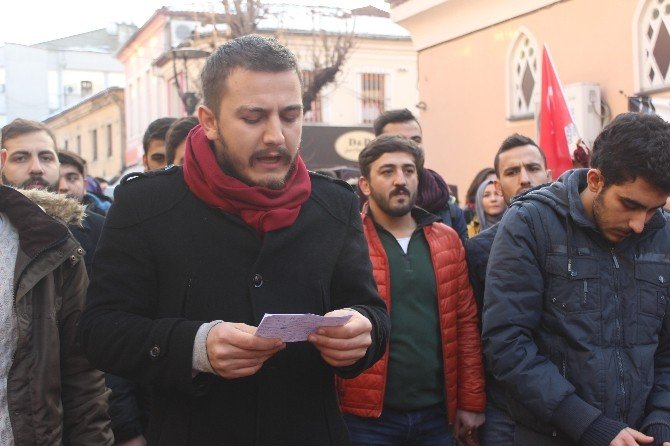Bartın Üniversitesi öğrencilerinden teröre tepki