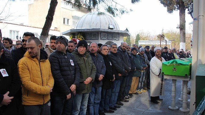 Tayland’ta hayatını kaybeden Kuşadalı aşçı toprağa verildi