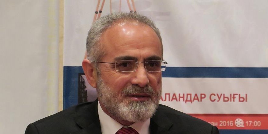'Görüşmelerin Suriye'de dökülen kanı durdurmasını umuyorum'