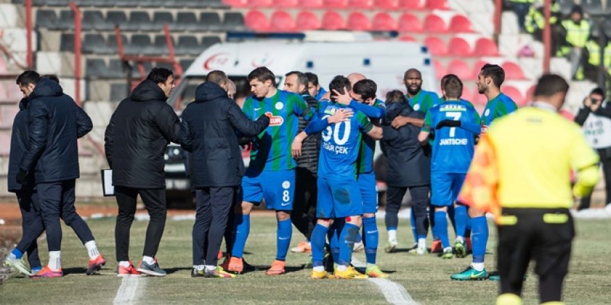 Rizespor galibiyeti hatırladı