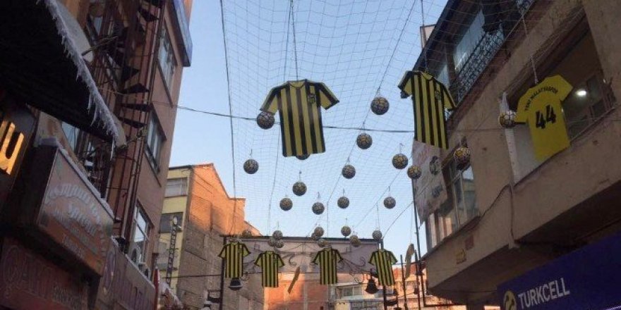 Battalgazi Belediyesi’nden ‘Yeni Malatyaspor Sokağı’ uygulaması