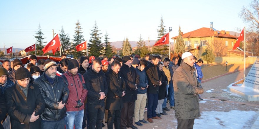 Ilgın'da şehitler için gıyabi cenaze namazı