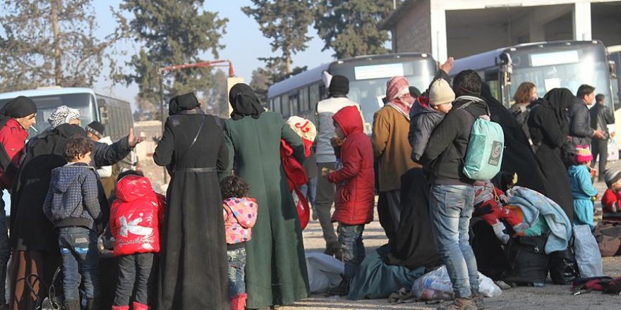 "Halep'ten tahliye edilenlerin sayısı 20 bine ulaştı"