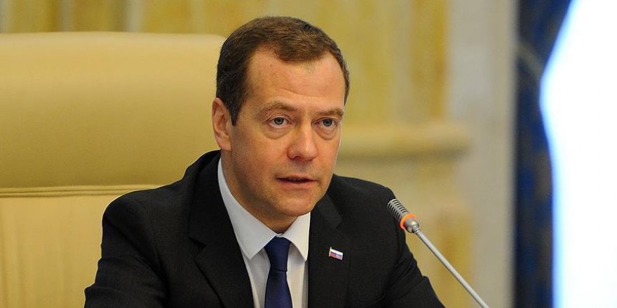 Medvedev: Sadece Rus Büyükelçisine ateş etmediler