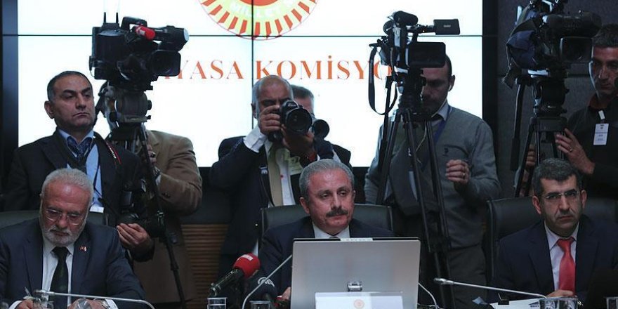 Anayasa değişiklik teklifi komisyonda