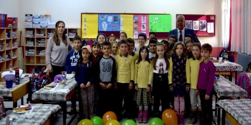 Kendisi küçük yüreği büyük