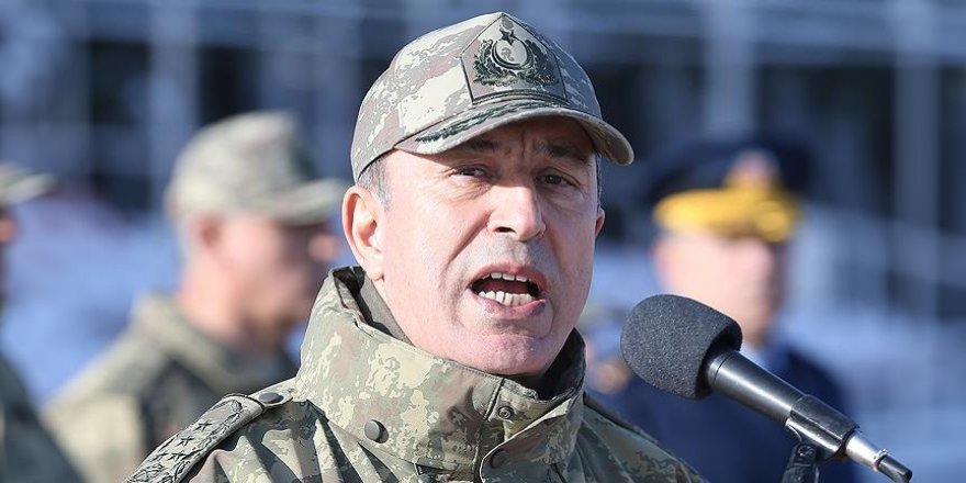 Akar, Fırat Kalkanı Harekatı'nın Kilis'teki harekat merkezine gitti