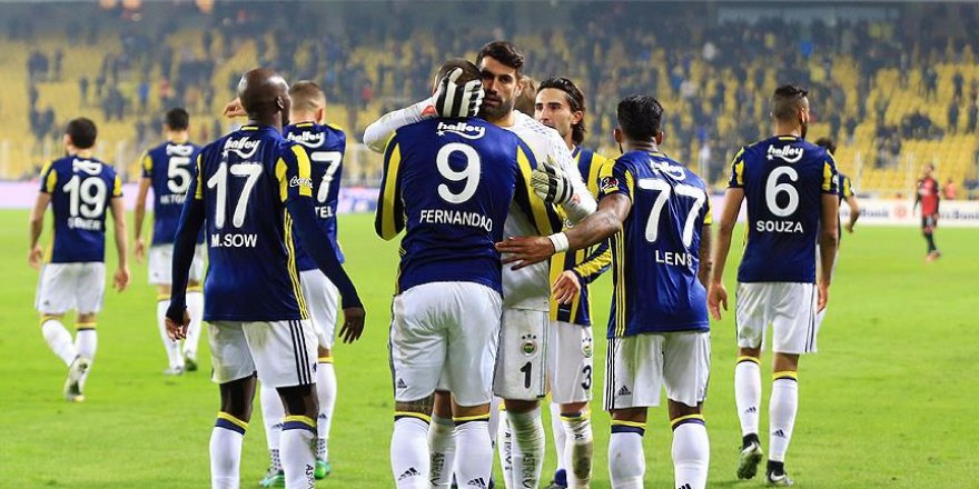 Fenerbahçe'nin 3 puanı santrforlarına bağlı