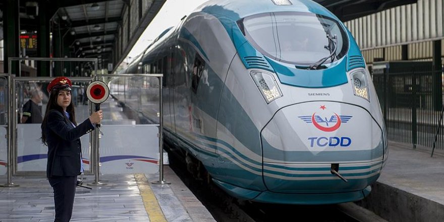 Bakan Arslan: Ankara-İzmir Yüksek Hızlı Tren hattı 3 yıl içinde hizmete sokulacak