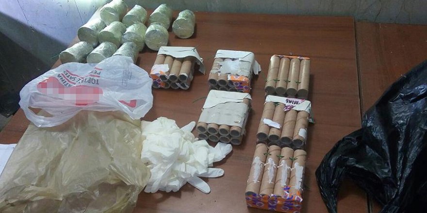 Diyarbakır'da bardaktan patlayıcı ele geçirildi