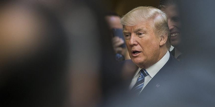 Trump, kendi vakfını kapatma kararı aldı