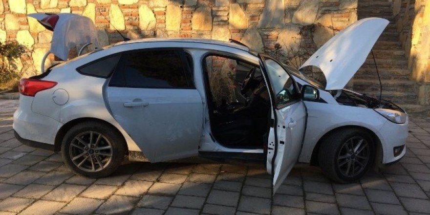 Milas’ta şüpheli araçtan uyuşturucu ve silah çıktı