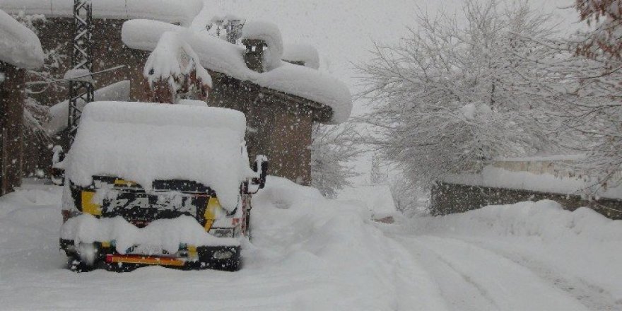 Bitlis’te kar yağışı