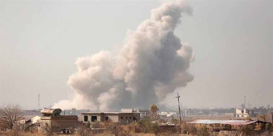 Musul'un batısında halk pazarı vuruldu: 20 ölü