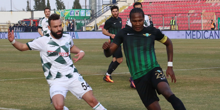 Mehmet Uslu saç baş yoldurdu