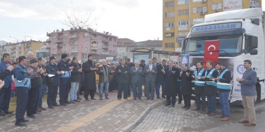 Diyanet Vakfı’nın yardım TIR’ı yola çıktı