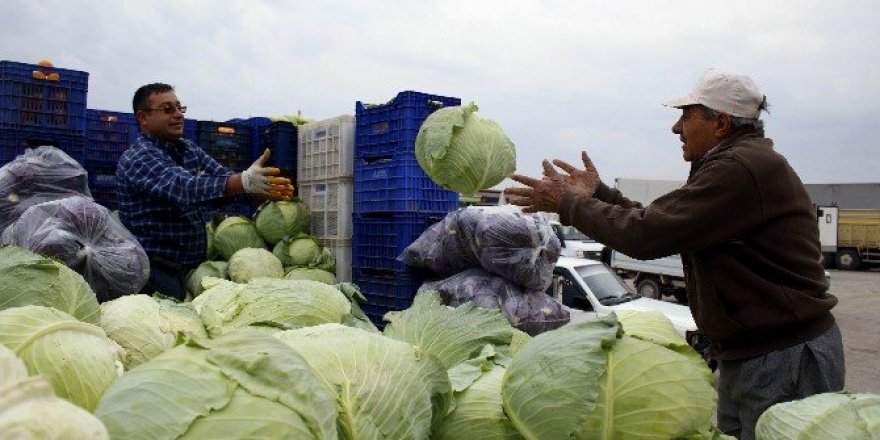 Antalya’da çiftçi Rus pazarının açılmasını bekliyor