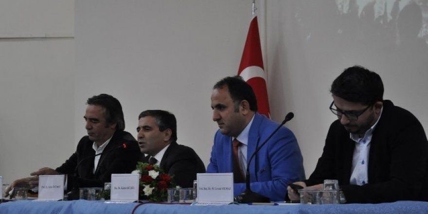 Kars Kafkas Üniversitesi’nde 15 Temmuz masaya yatırıldı